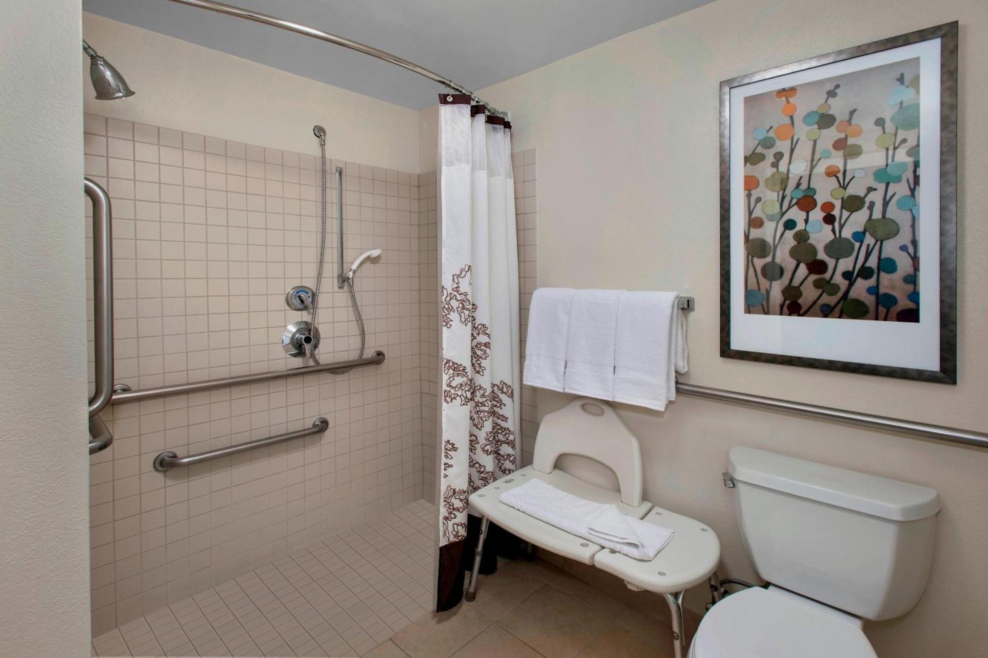 Residence Inn Alexandria Old Town South At Carlyle Exterior photo
